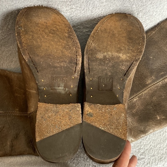 Frye Pull On Brown Boot Size 5 1/2 - Picture 10 of 11